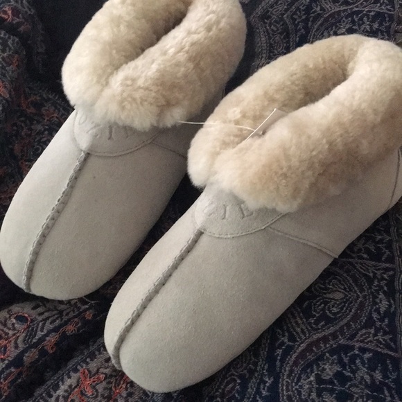 Shoes New Australian Sheepskin Slippers Cozie Steps 6 Poshmark